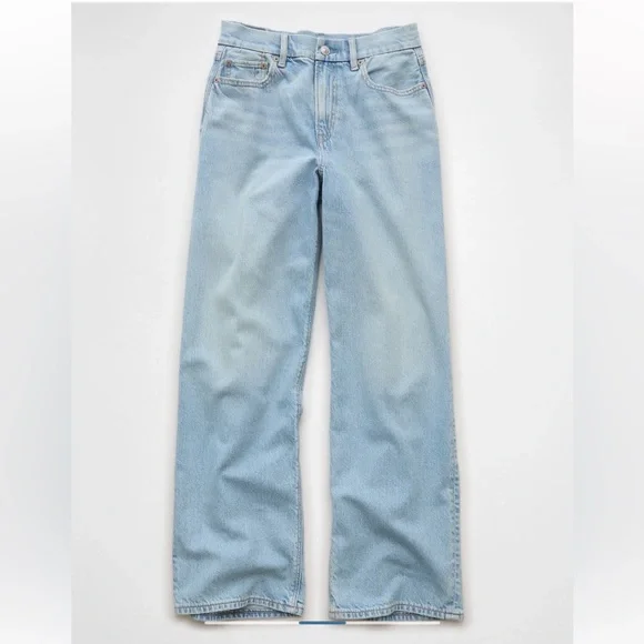 NWT AE Strigid Curvy Super High-Waisted Baggy Straight Jean Light Wash 0 Short - Picture 4 of 11